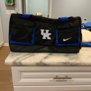 Kentucky duffle bag
